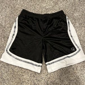 Mens like new athletic shorts